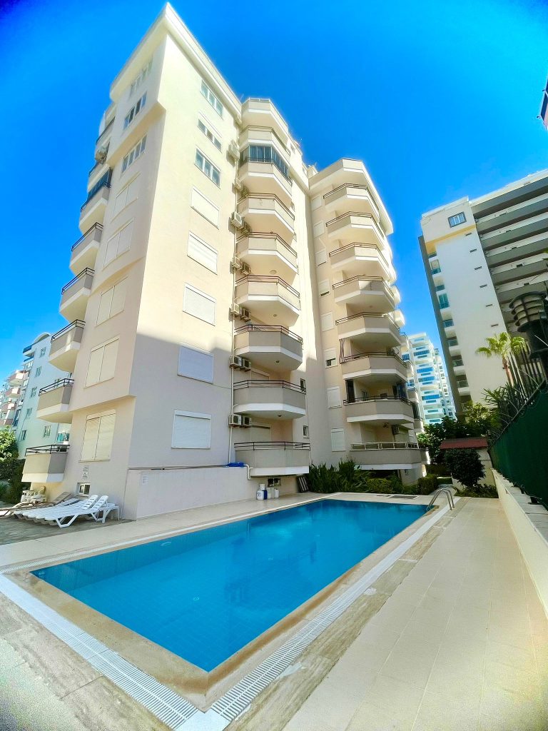 Stan u Mahmutlaru –Cijena 89.000 EUR 2+1 Apartman 115 m², samo 200 m od plaže!