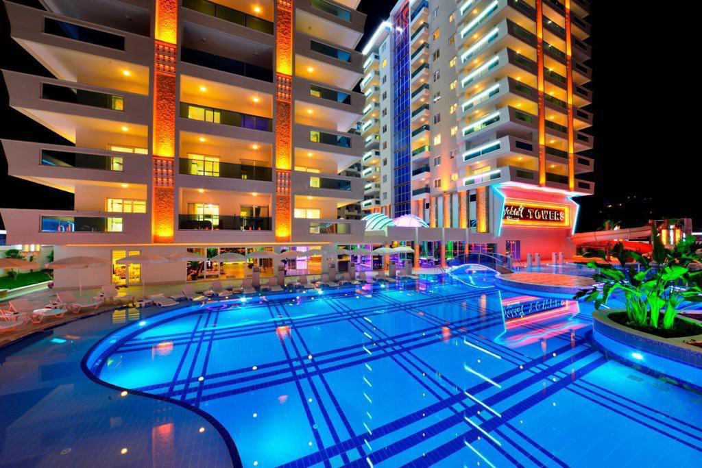 Namješten stan 2+1 na prodaju u Yekta Toweru – Mahmutlar, Alanya