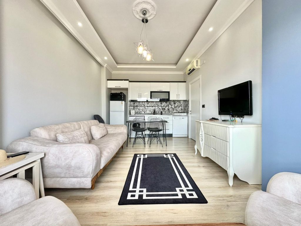 Namješten stan 1+1 na prodaju u Demirtašu, Alanja – 51.500 €